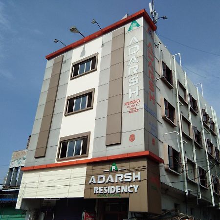 Hotel Adarsh Residency ティルパティ エクステリア 写真